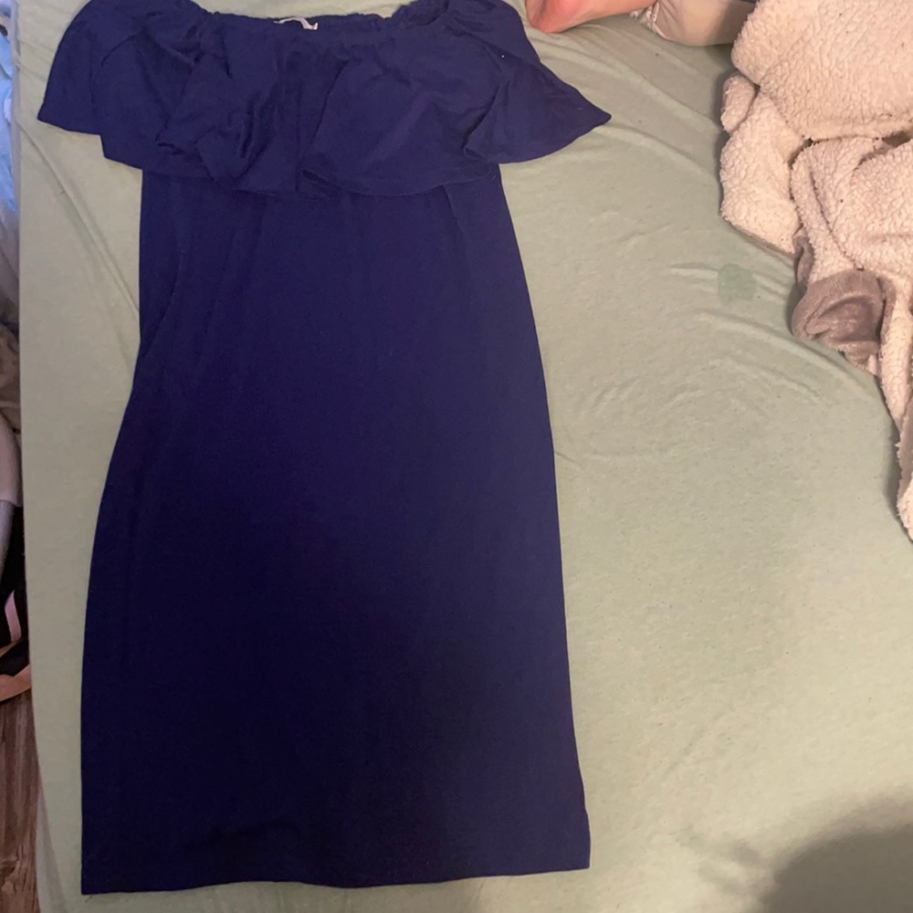 Navy, sleeveless dress. Small